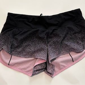 Lululemon Speed Up Low Rise 2.5” short size 6